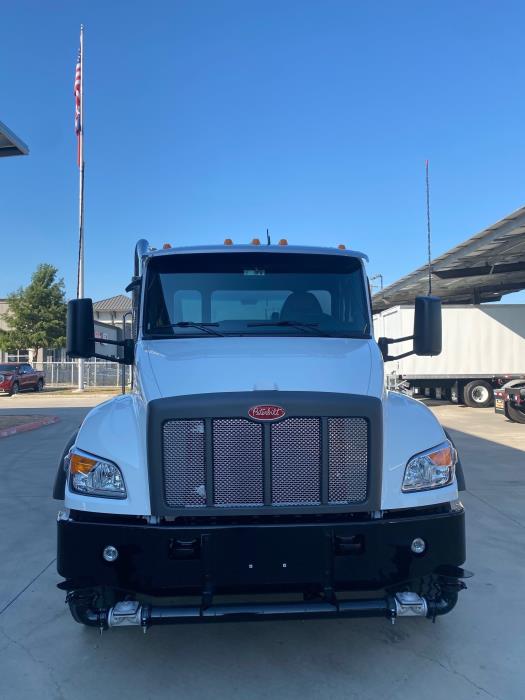 2026 Peterbilt 548-1