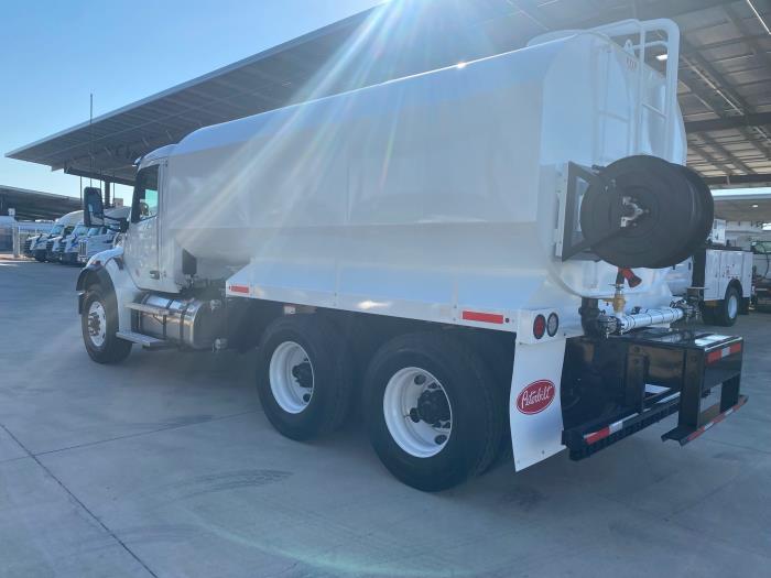 2026 Peterbilt 548-4