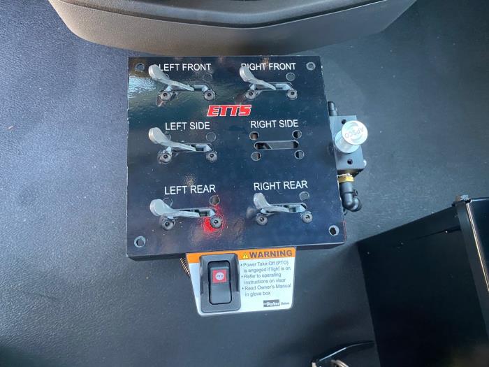 2026 Peterbilt 548-13