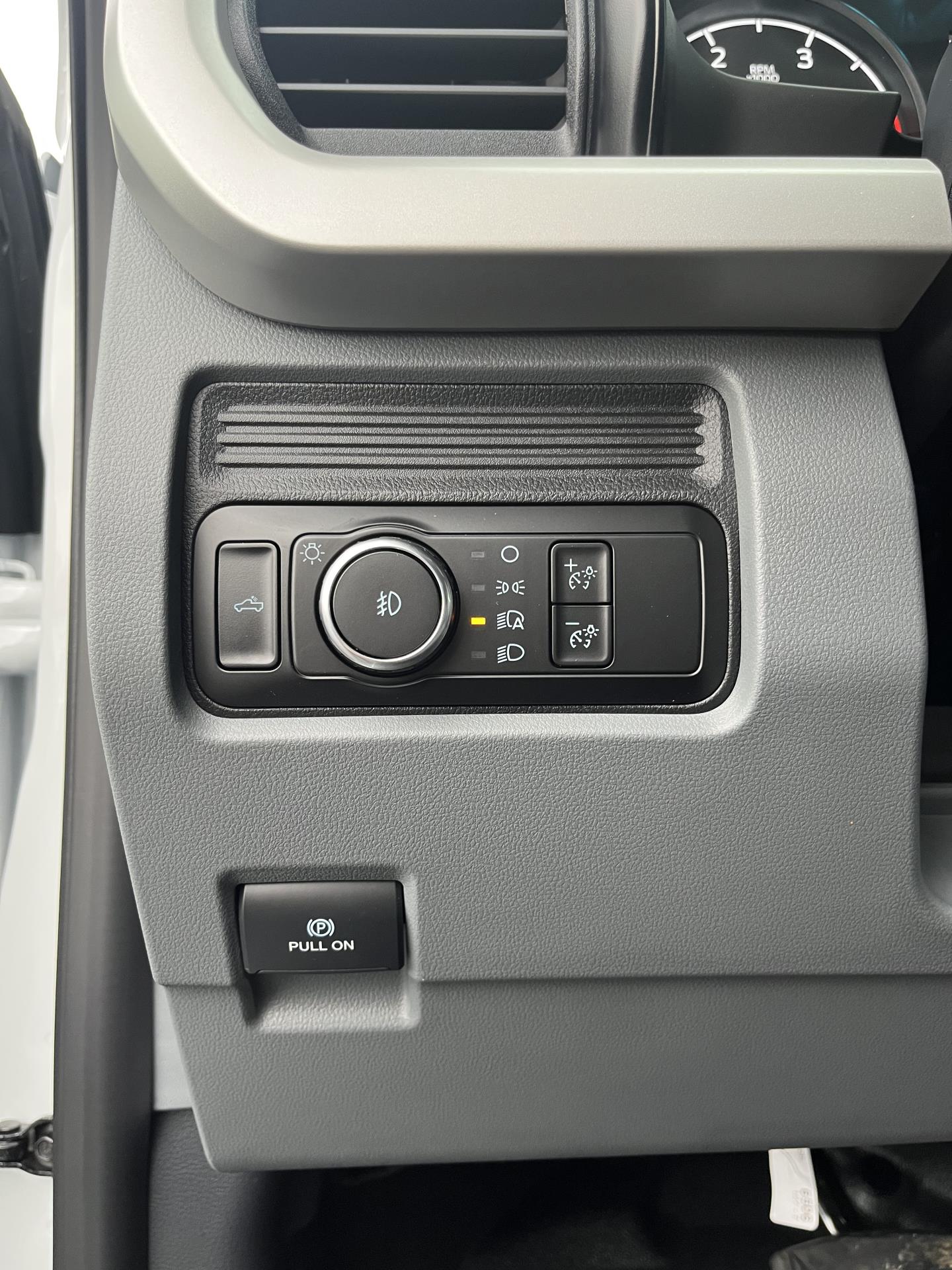 New 2026 Ford F-450 Super Cab 4x4 Reading SLU108-DW 9' Service Truck for sale #1958441 - photo 23