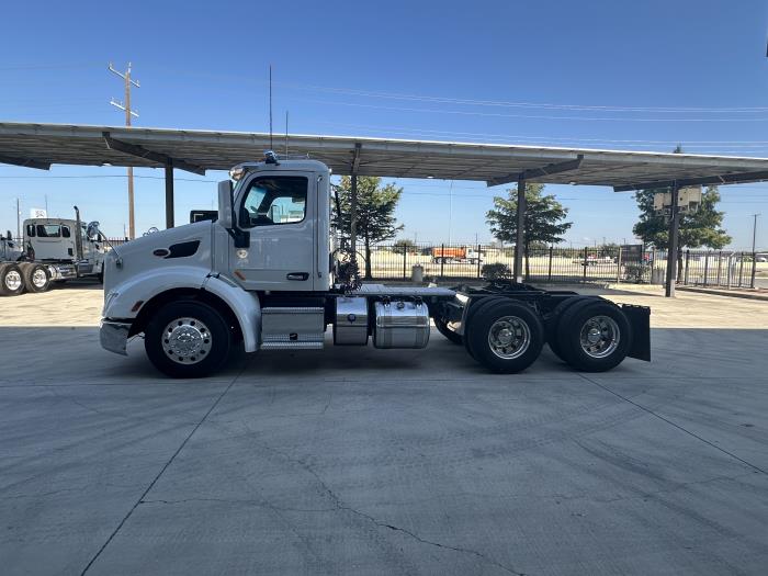 2020 Peterbilt 579-2