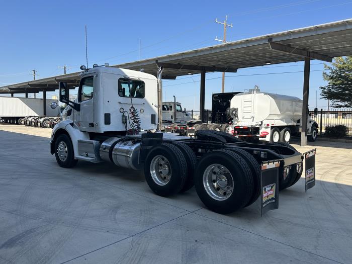 2020 Peterbilt 579-3