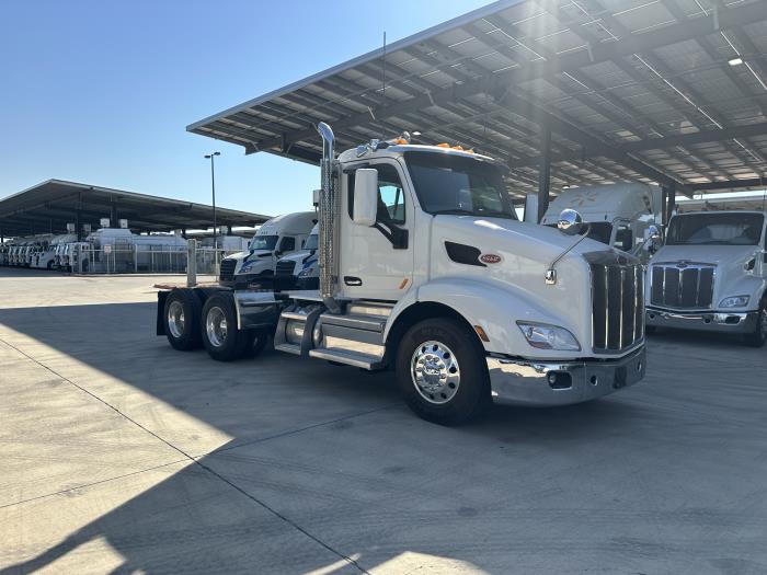 2020 Peterbilt 579-7