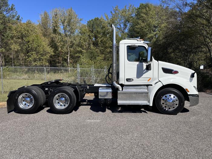 2020 Peterbilt 579-12