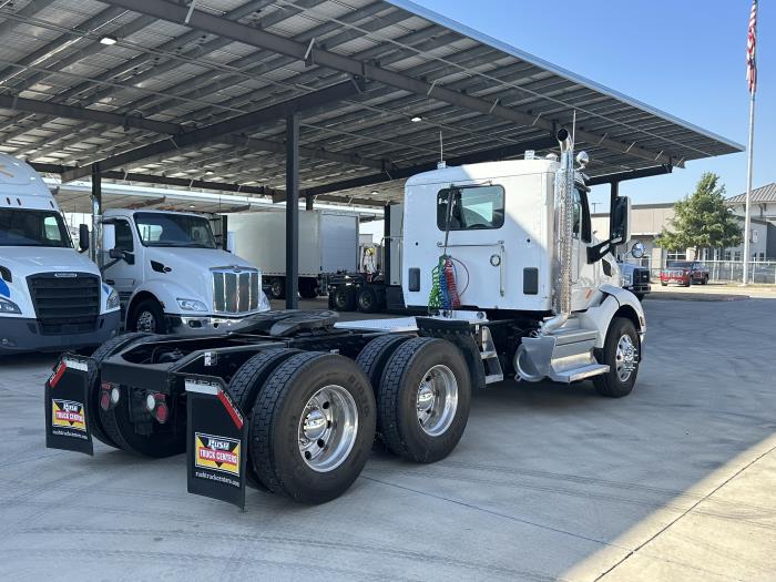 2020 Peterbilt 579-5