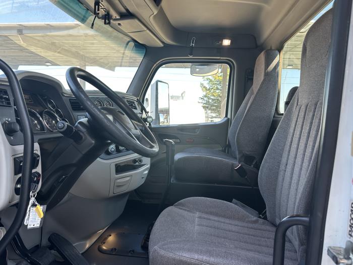 2020 Peterbilt 579-11
