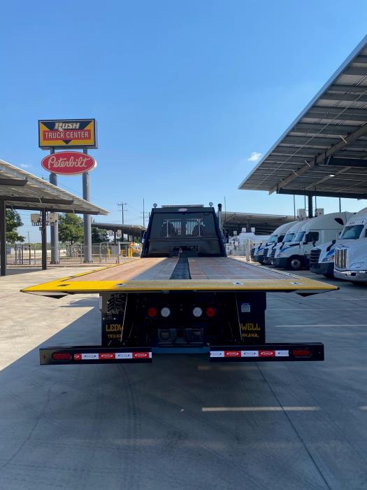 2026 Peterbilt 548-5