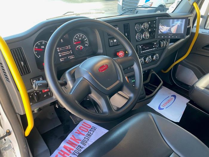 2026 Peterbilt 548-10