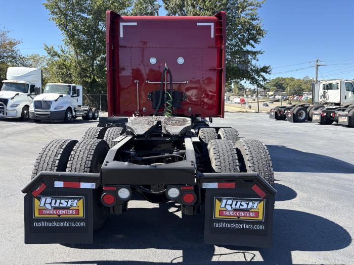 2022 Peterbilt 579-6