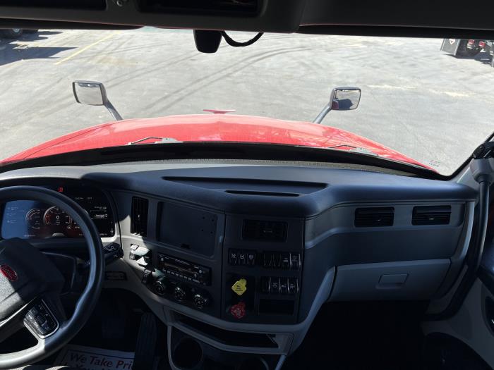 2022 Peterbilt 579-14