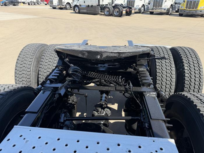 2021 Freightliner Cascadia-5