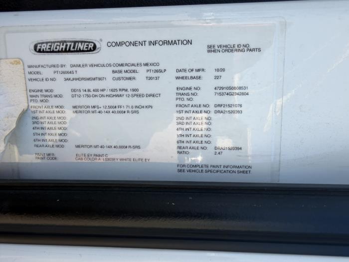 2021 Freightliner Cascadia-15