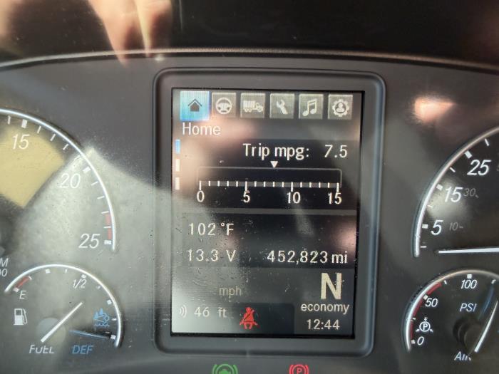 2021 Freightliner Cascadia-29