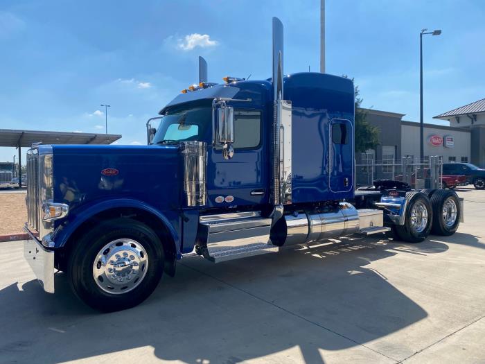 2026 Peterbilt 589-2