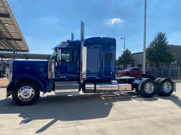 2026 Peterbilt 589-3
