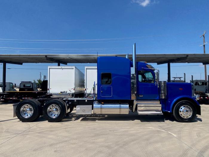 2026 Peterbilt 589-7