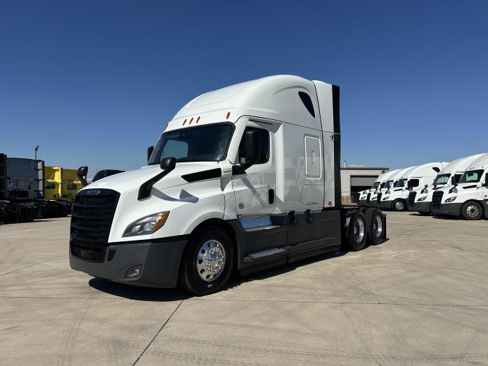 2021 Freightliner Cascadia-0