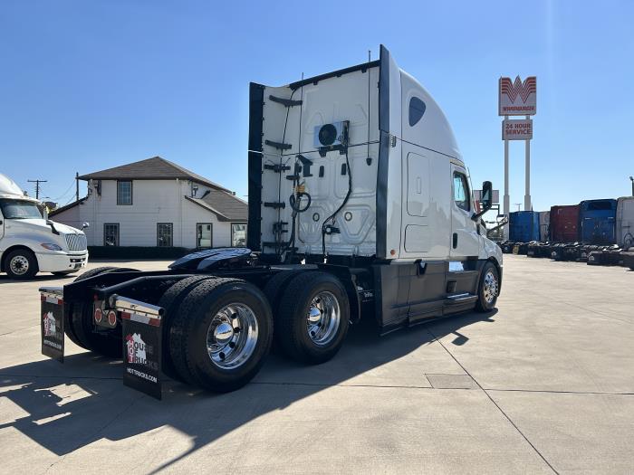 2021 Freightliner Cascadia-4