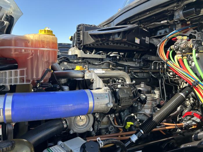 2021 Freightliner Cascadia-13