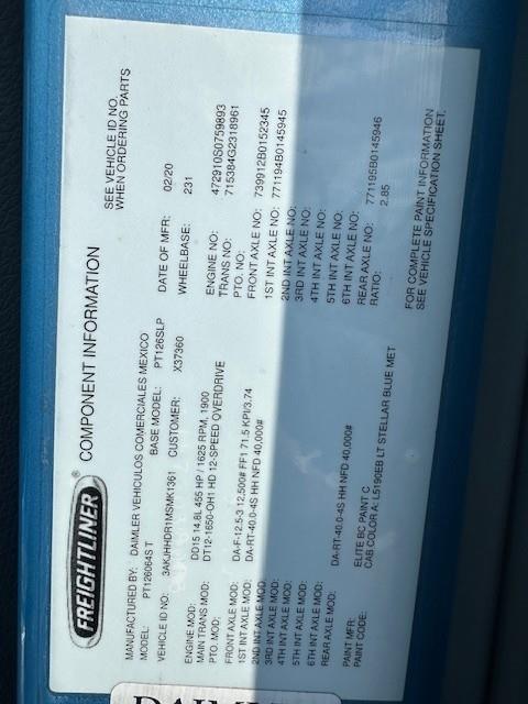 2021 Freightliner Cascadia-1