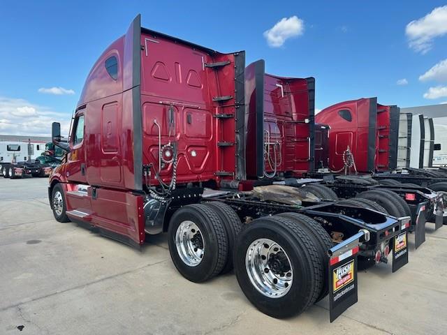 2021 Freightliner Cascadia-4