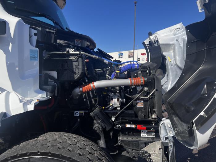 2026 Peterbilt 548-16