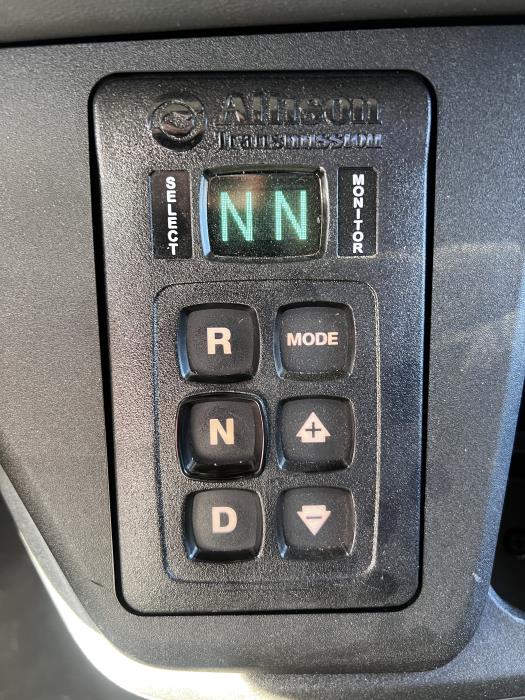 2026 Peterbilt 548-25