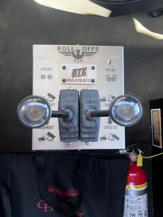 2026 Peterbilt 548-26