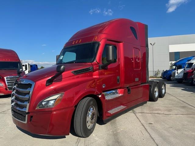 2021 Freightliner Cascadia-12
