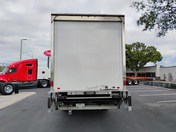 2022 Freightliner Business Class M2 106-11