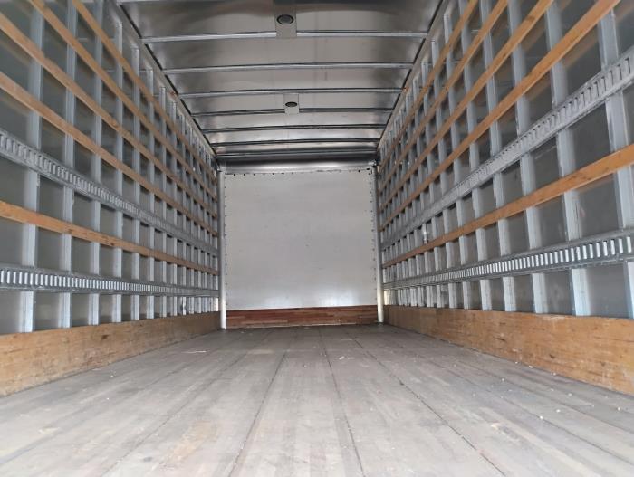 2022 Freightliner Business Class M2 106-12