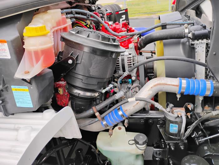 2022 Freightliner Business Class M2 106-25