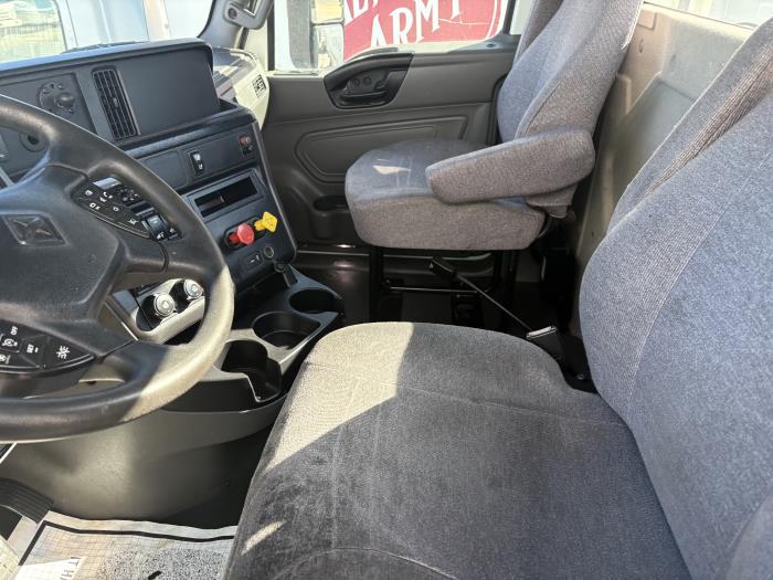 2020 International LT625-8