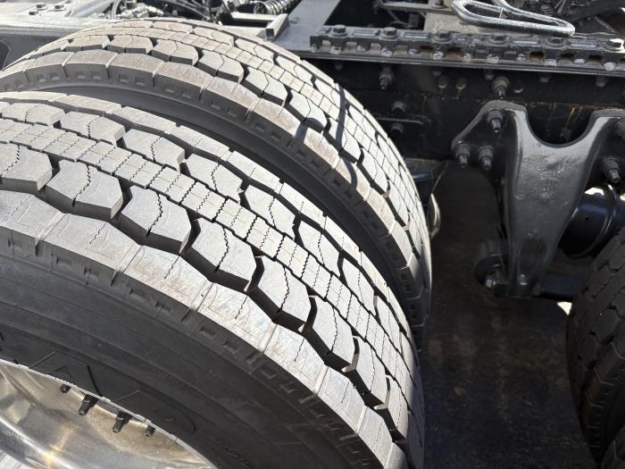 2020 International LT625-11