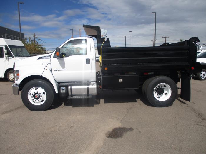 2026 Ford F-750-2