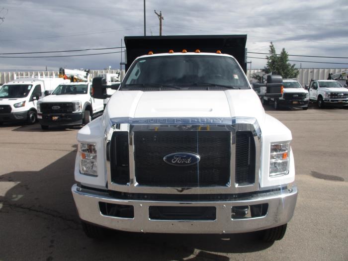 2026 Ford F-750-8