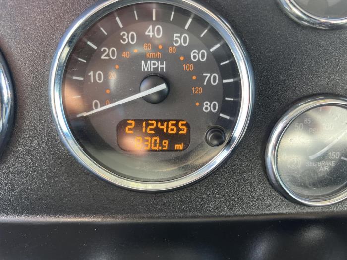 2019 Peterbilt 348-5