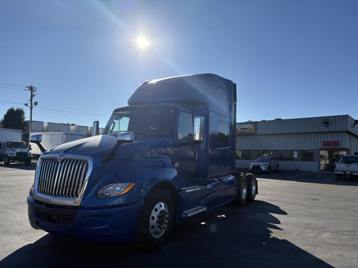 2020 International LT625-2