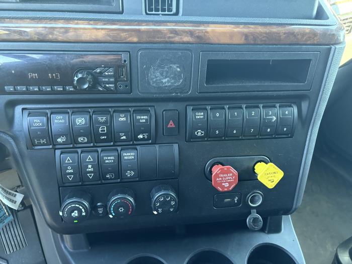 2020 International LT625-9