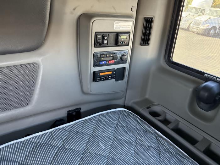 2020 International LT625-12