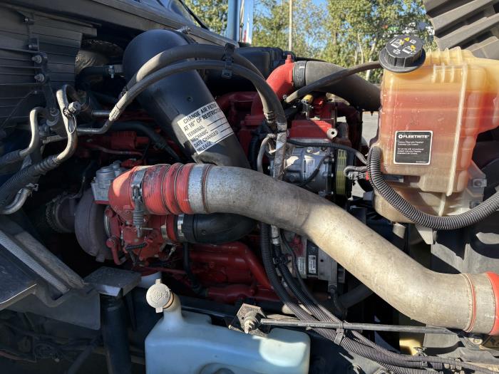 2020 International LT625-16