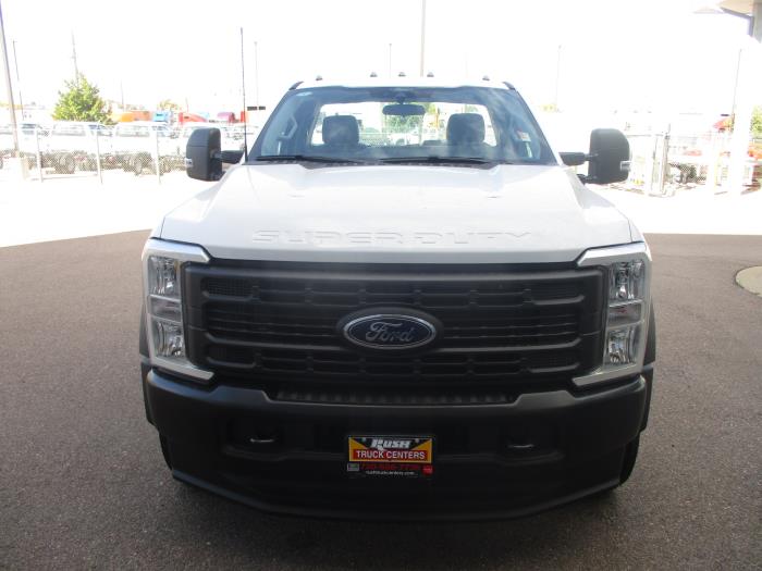 2026 Ford F-550-8