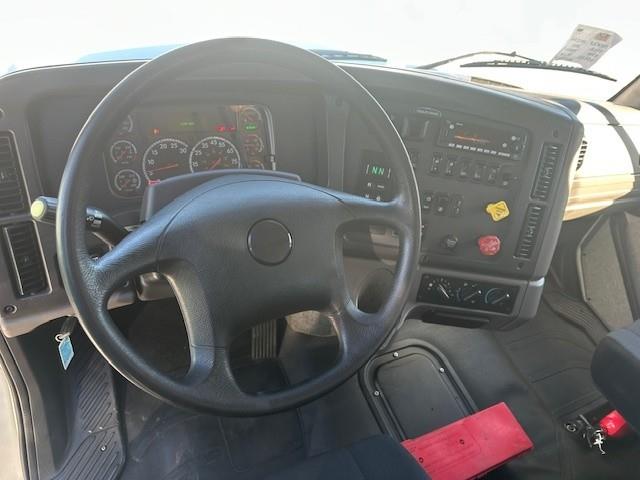 2023 Freightliner M2 112 Medium Duty photo 2