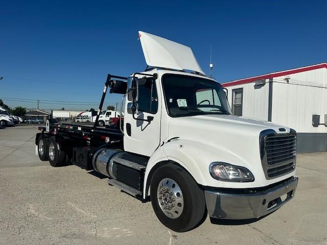 2023 Freightliner Business Class M2 112-8