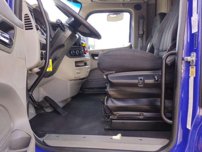 2022 Peterbilt 579-15