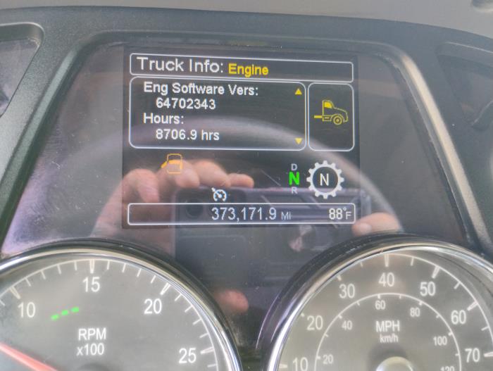 2022 Peterbilt 579-16