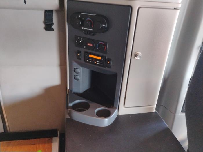 2022 Peterbilt 579-22