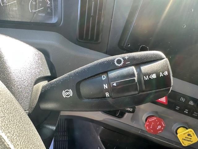 2021 Freightliner Cascadia-9