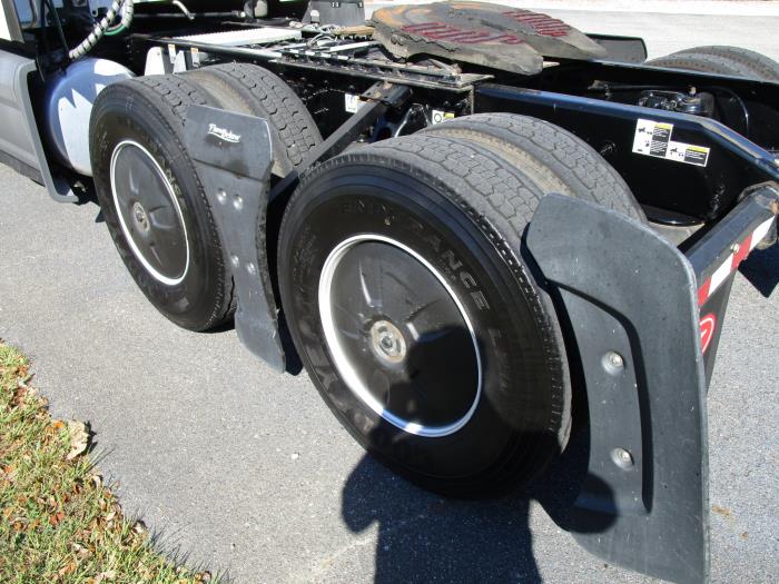 2021 Peterbilt 579-11