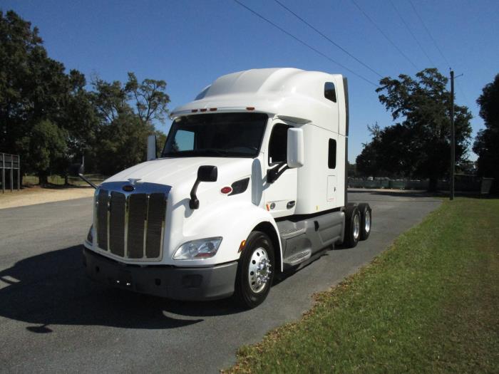2021 Peterbilt 579-1